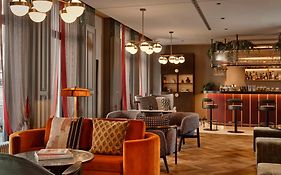 Radisson RED Berlin Kudamm